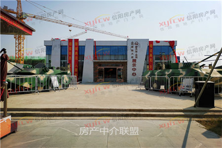 祥云小区3室2厅1卫92㎡/带附房